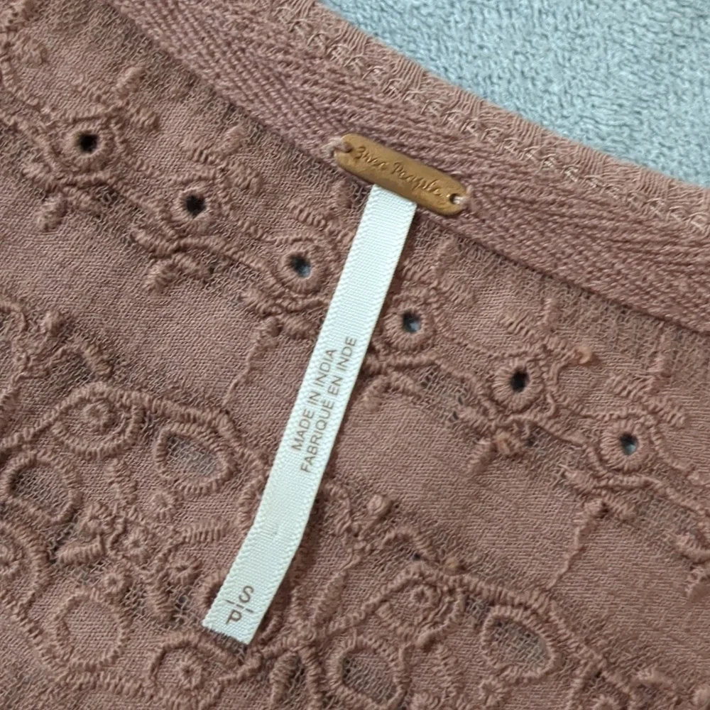 Free People Parisian Nights Pink Eyelet Bell Sleeve Waffle Knit Top size S - Picture 10 of 10